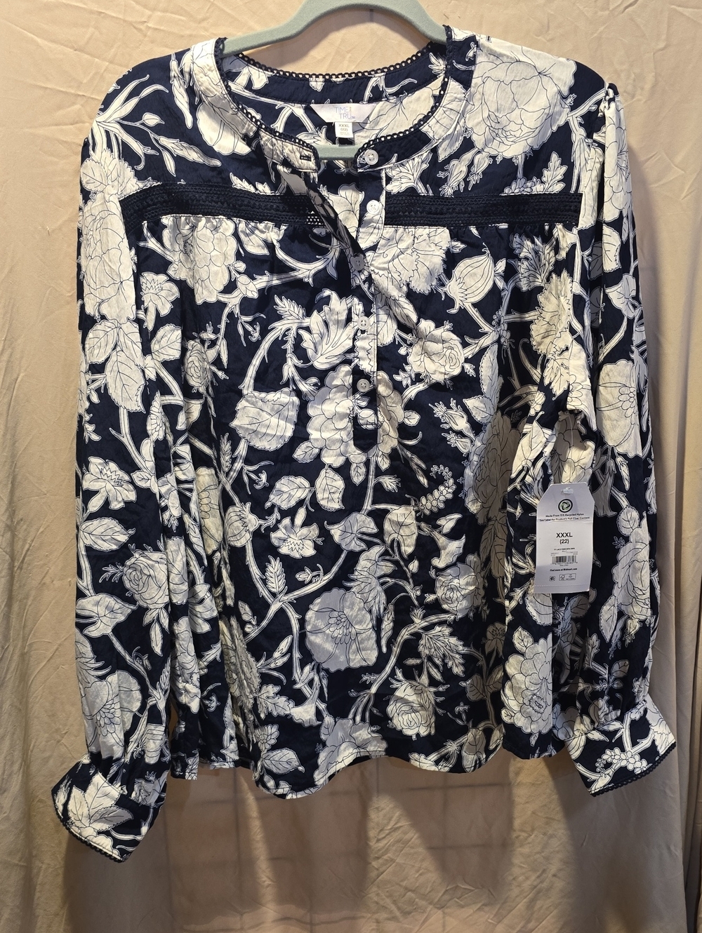 Time and Tru Navy and White Floral Henley Blouse